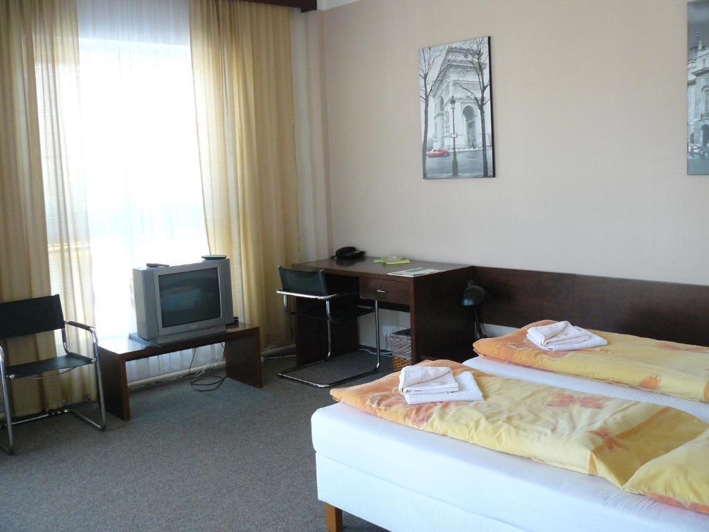 Hotel Bílá Růže Brno Habitación foto
