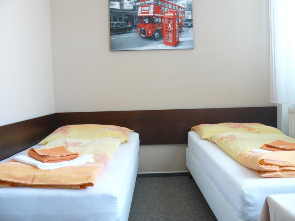 Hotel Bílá Růže Brno Habitación foto